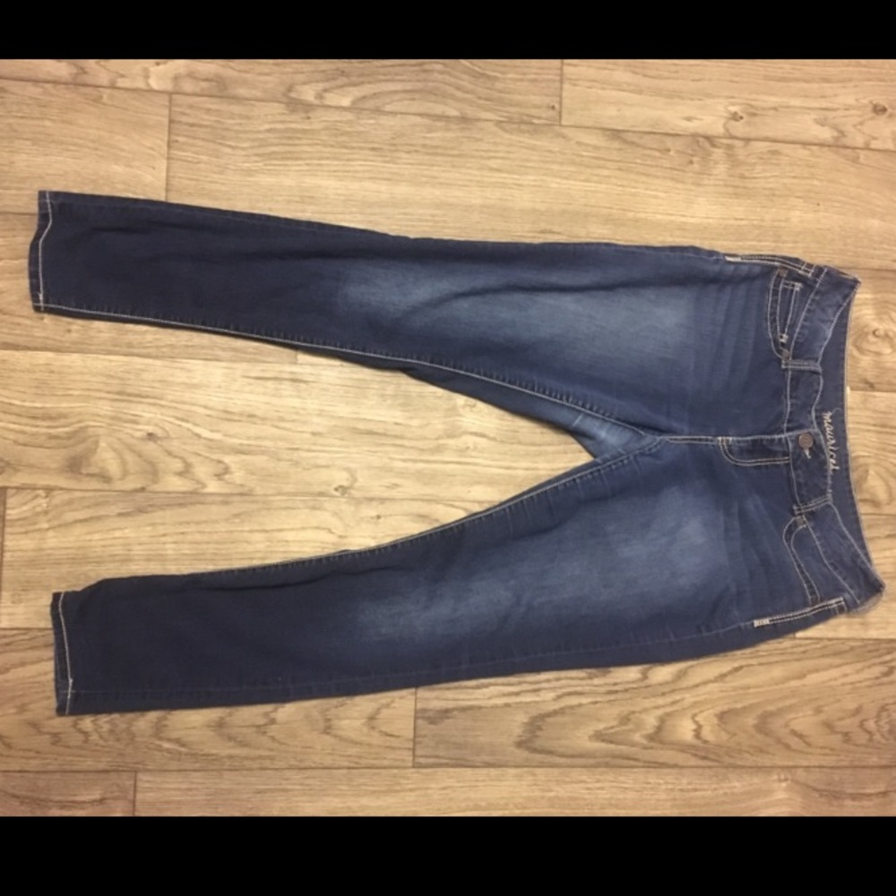 XL/ L Dark wash Maurices jeggings/ skinny jeans